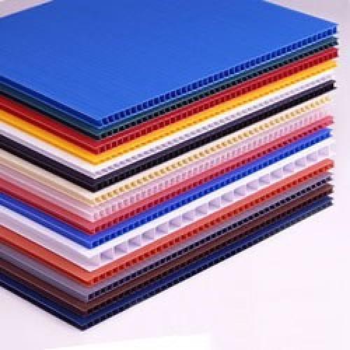 Panneaux en plastique ondulÃ© (Coroplast)